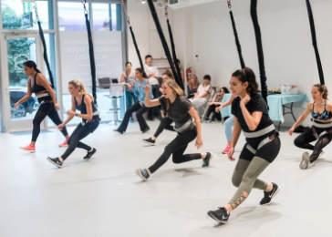 Taller de bungee workout en Barcelona para empresas